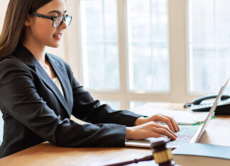 Chi phí tư vấn pháp luật trực tuyến