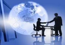 Mạo danh người Việt, xuyên tạc lịch sử: Hình phạt nào cho HDV Trung Quốc?