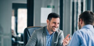 Luật Hưng Nguyên hỗ trợ pháp lý miễn phí cho người nghèo, đối tượng chính sách